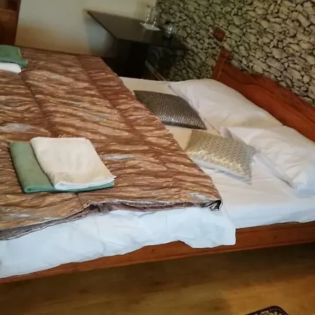 Cabana Cerbu Johana Guest house Bozovici